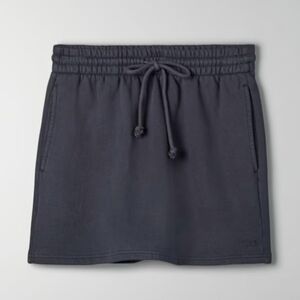 aritzia charcoal cozy fleece skirt TNA